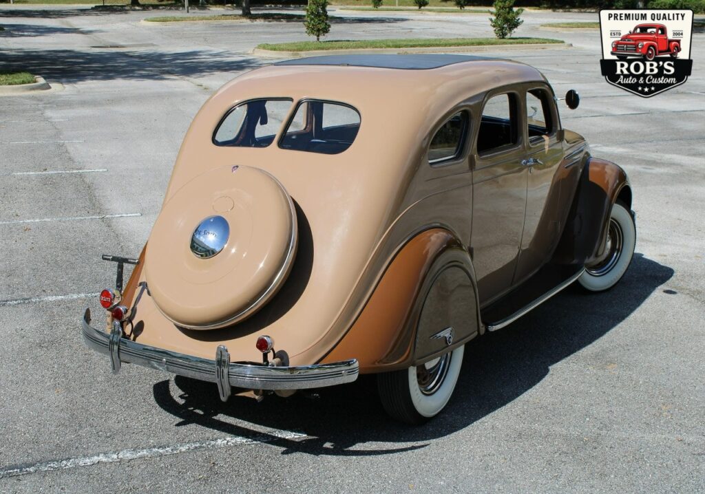 1935 Desoto Airflow
