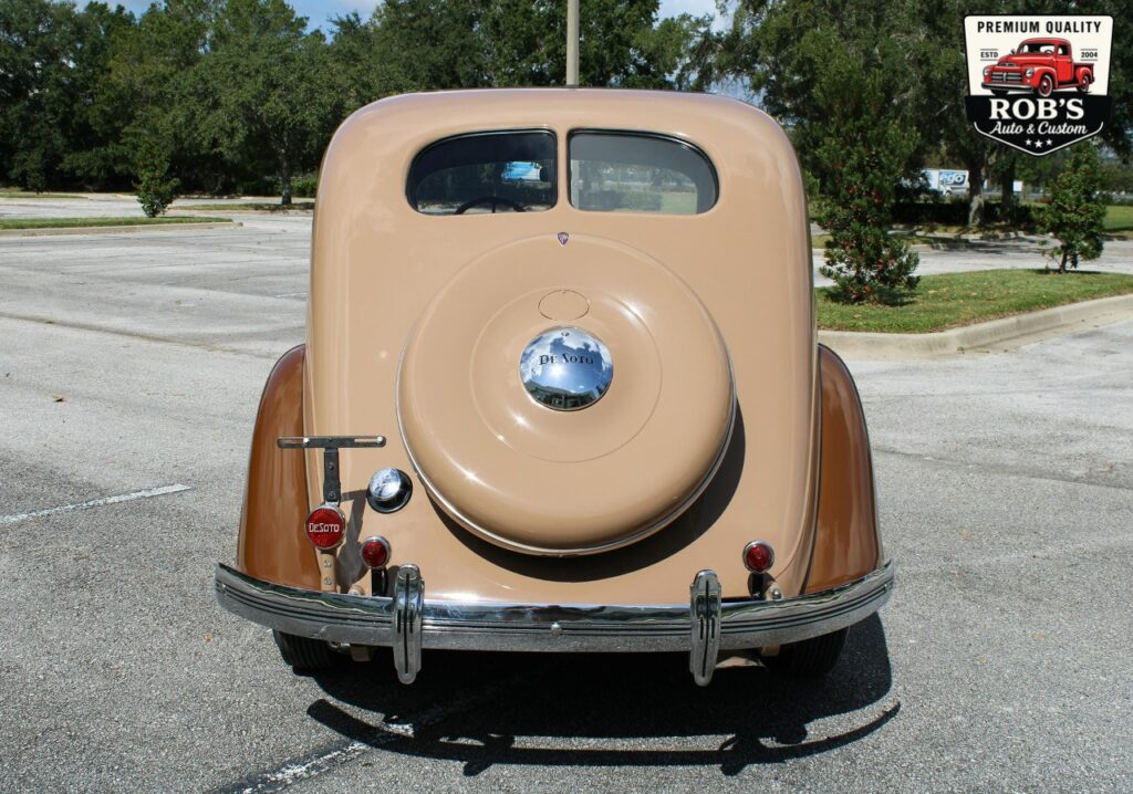 1935 Desoto Airflow