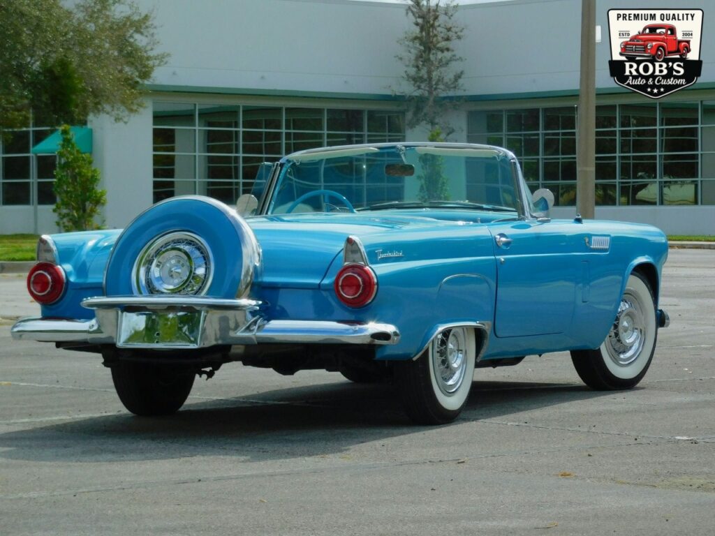 1956 Ford Thunderbird
