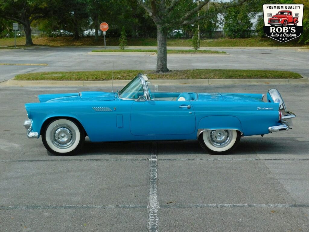 1956 Ford Thunderbird